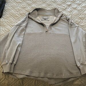 American Eagle Pullover